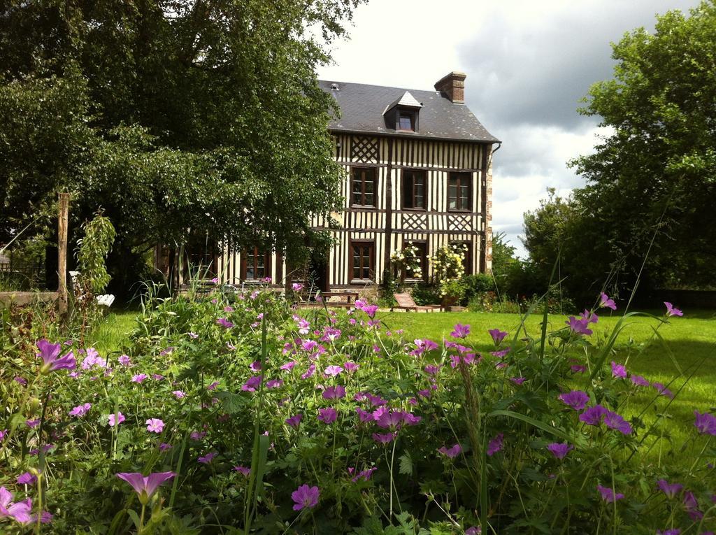 Bed and Breakfast Le Petit Manoir de la Vernelle à Fourmetot Extérieur photo